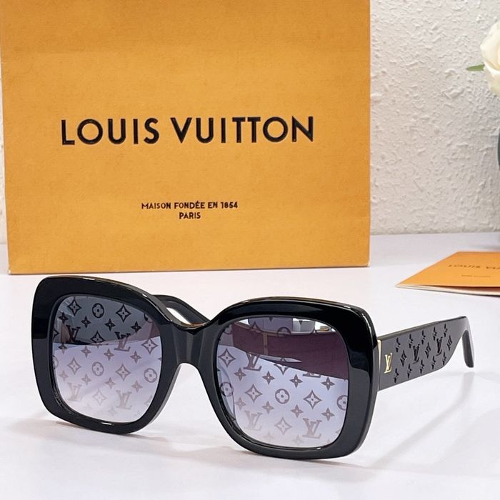 Louis Vuitton Sunglasses Top Quality LVS00212